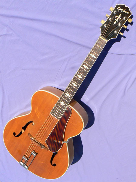 エピフォントライアンフ1960年前後　Epiphone Triumph エピフォントライアンフ1960年前後 Epiphone Triumph 楽器・機材